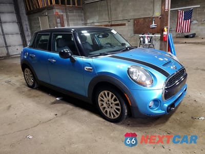Czwarte zdjęcie samochodu z boku: 2016 MINI COOPER S VIN:WMWXU3C55G2D28203 - miniatura