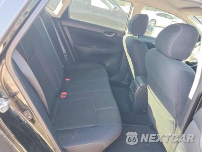Zdjęcie 10 z 12 samochodu: 2016 NISSAN SENTRA S VIN:3N1AB7AP9GY281219 - miniatura