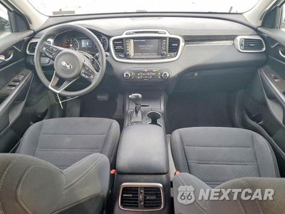 Zdjęcie 8 z 13 samochodu: 2018 KIA SORENTO LX VIN:5XYPGDA33JG351684 - miniatura