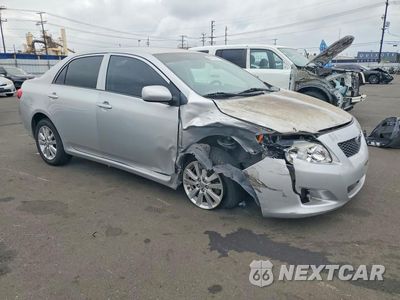 Czwarte zdjęcie samochodu z boku: 2010 TOYOTA COROLLA LE VIN:1NXBU4EE5AZ252194 - miniatura