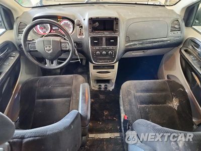 Zdjęcie 8 z 13 samochodu: 2014 DODGE GRAND CARAVAN SE VIN:2C4RDGBG7ER327698 - miniatura