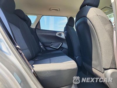 Zdjęcie 10 z 13 samochodu: 2022 KIA SOUL LX VIN:KNDJ23AU6N7816033 - miniatura