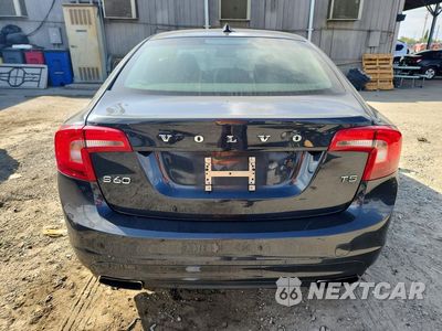 Zdjęcie 6 z 12 samochodu: 2015 VOLVO S60 PLATINUM VIN:YV126MFD0F2316708 - miniatura