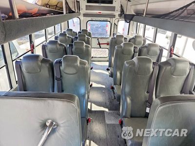 Zdjęcie 6 z 10 samochodu: 2018 CHEVROLET EXPRESS SCHOOL BUS VIN:1GB3GSBG0H1345215 - miniatura