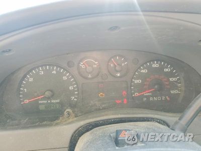 Zdjęcie 9 z 12 samochodu: 2011 FORD RANGER SUPER CAB VIN:1FTLR4FE0BPA15511 - miniatura