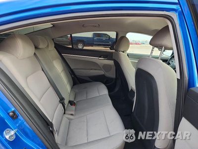 Zdjęcie 10 z 12 samochodu: 2018 HYUNDAI ELANTRA SE VIN:5NPD74LF6JH349589 - miniatura