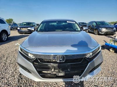 Piąte zdjęcie samochodu w środku: 2018 HONDA ACCORD EXL VIN:1HGCV1F55JA129856 - miniatura
