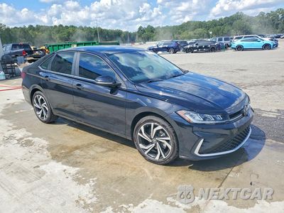 Czwarte zdjęcie samochodu z boku: 2026 VOLKSWAGEN JETTA SEL VIN:3VWGW7BUXTM066592 - miniatura