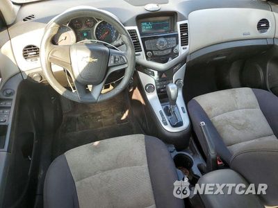 Zdjęcie 8 z 12 samochodu: 2015 CHEVROLET CRUZE LS VIN:1G1PA5SH4F7176960 - miniatura