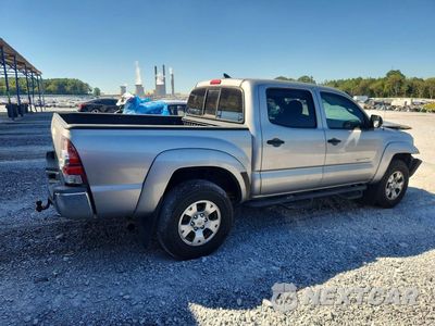Trzecie zdjęcie samochodu z tyłu: 2015 TOYOTA TACOMA DOUBLE CAB PRERUNNER VIN:3TMJU4GNXFM175122 - miniatura
