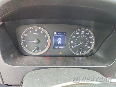 Zdjęcie 9 z 13 samochodu: 2015 HYUNDAI SONATA SPORT VIN:5NPE34AF9FH198760 - miniatura