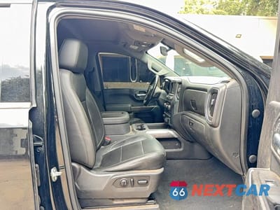 Piąte zdjęcie samochodu w środku: 2019 CHEVROLET SILVERADO K1500 LTZ VIN:3GCUYGED0KG178942 - miniatura