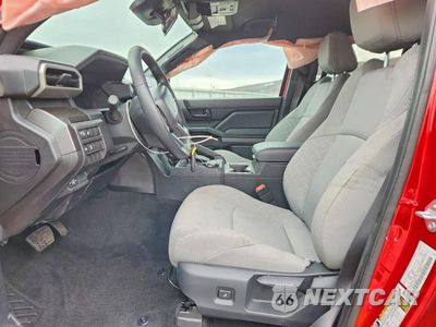 Zdjęcie 7 z 12 samochodu: 2025 TOYOTA TACOMA SR5 VIN:3TYLB5JNXST094682 - miniatura