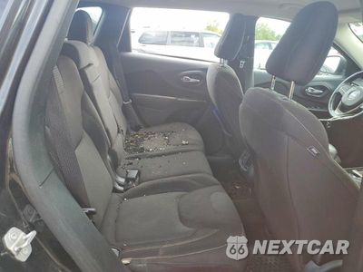 Zdjęcie 11 z 13 samochodu: 2016 JEEP CHEROKEE LATITUDE VIN:1C4PJMCS4GW205893 - miniatura