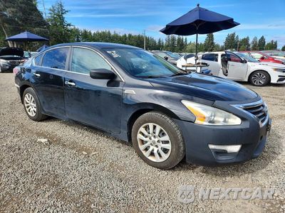 Czwarte zdjęcie samochodu z boku: 2015 NISSAN ALTIMA 2.5 S VIN:1N4AL3AP0FC260727 - miniatura