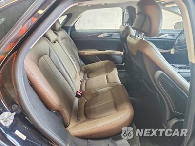 Zdjęcie 10 z 12 samochodu: 2016 LINCOLN MKZ VIN:3LN6L2J92GR626732 - miniatura
