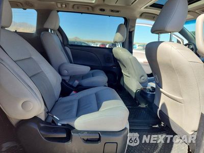 Zdjęcie 11 z 14 samochodu: 2016 TOYOTA SIENNA LIMITED PREMIUM 7-PASSENGER VIN:5TDYK3DC0GS697129 - miniatura