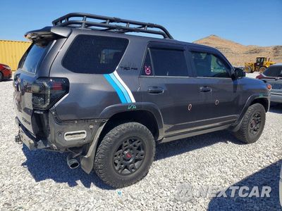 Trzecie zdjęcie samochodu z tyłu: 2020 TOYOTA 4RUNNER TRD PRO VIN:JTEBU5JR3L5761065 - miniatura