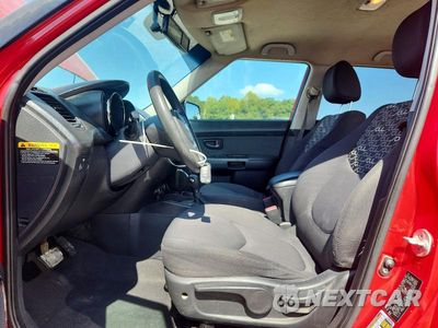 Zdjęcie 7 z 14 samochodu: 2011 KIA SOUL + VIN:KNDJT2A29B7306454 - miniatura