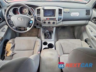 Zdjęcie 8 z 12 samochodu: 2010 TOYOTA TACOMA V6 VIN:5TEUU4EN4AZ672212 - miniatura
