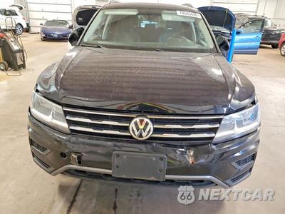 Piąte zdjęcie samochodu w środku: 2019 VOLKSWAGEN TIGUAN SE VIN:3VV3B7AX9KM178812 - miniatura
