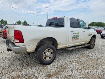 Trzecie zdjęcie samochodu z tyłu: 2018 RAM 2500 SLT VIN:3C6UR5DL1JG275888 - miniatura