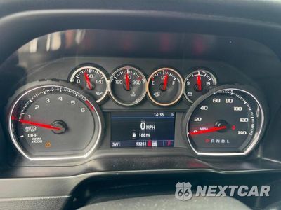 Zdjęcie 9 z 12 samochodu: 2020 CHEVROLET SILVERADO K1500 LT VIN:1GCRYDED5LZ259831 - miniatura
