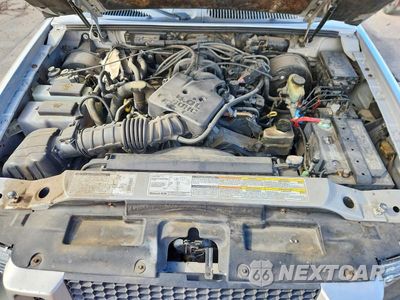 Zdjęcie 11 z 13 samochodu: 2002 FORD EXPLORER SPORT TRAC VIN:1FMZU77E72UC29787 - miniatura