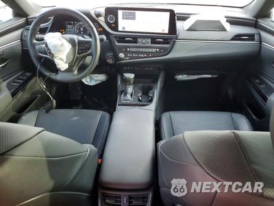 Zdjęcie 8 z 12 samochodu: 2025 LEXUS ES 300H BASE VIN:58ADA1C15SU063636 - miniatura