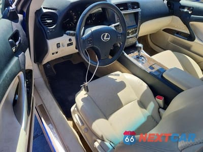 Zdjęcie 8 z 13 samochodu: 2010 LEXUS IS 350 VIN:JTHFE2C23A2502266 - miniatura