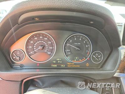 Zdjęcie 9 z 12 samochodu: 2015 BMW 320 I VIN:WBA3B1G59FNT05357 - miniatura