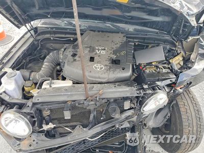 Zdjęcie 12 z 14 samochodu: 2007 TOYOTA FJ CRUISER BASE VIN:JTEBU11F270059093 - miniatura