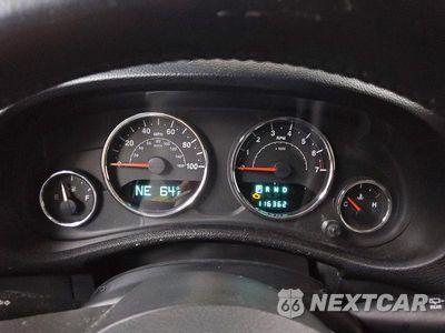 Zdjęcie 9 z 13 samochodu: 2013 JEEP WRANGLER UNLIMITED SAHARA VIN:1C4BJWEG7DL655792 - miniatura