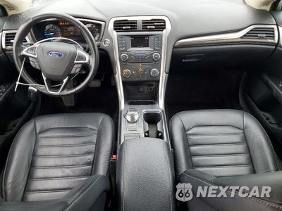 Zdjęcie 8 z 12 samochodu: 2017 FORD FUSION SE VIN:3FA6P0HDXHR113128 - miniatura