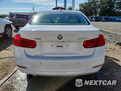 Zdjęcie 6 z 12 samochodu: 2016 BMW 320 XI VIN:WBA8E5G59GNT95034 - miniatura