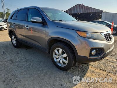 Czwarte zdjęcie samochodu z boku: 2011 KIA SORENTO LX VIN:5XYKT3A10BG152365 - miniatura