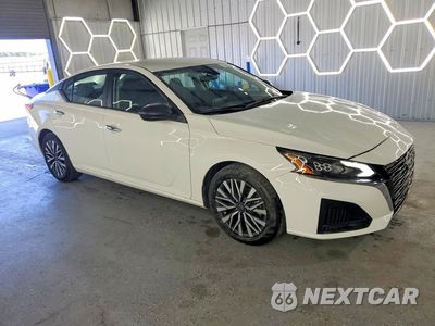 Czwarte zdjęcie samochodu z boku: 2025 NISSAN ALTIMA SV VIN:1N4BL4DV1SN356739 - miniatura