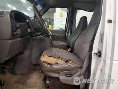 Zdjęcie 7 z 13 samochodu: 2002 FORD ECONOLINE E350 SUPER DUTY VAN VIN:1FTSE34LX2HB40111 - miniatura
