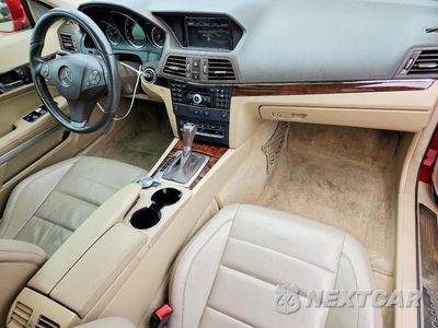 Zdjęcie 8 z 13 samochodu: 2010 MERCEDES-BENZ E 350 VIN:WDDKJ5GB4AF014529 - miniatura