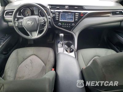 Zdjęcie 8 z 12 samochodu: 2018 TOYOTA CAMRY LE VIN:JTNB11HK8J3005461 - miniatura