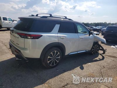 Trzecie zdjęcie samochodu z tyłu: 2026 NISSAN PATHFINDER PLATINUM VIN:5N1DR3DM5TC206824 - miniatura