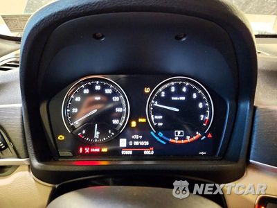 Zdjęcie 9 z 13 samochodu: 2019 BMW X1 XDRIVE28I VIN:WBXHT3C53K5L38326 - miniatura