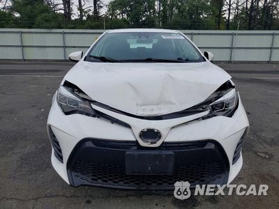 Piąte zdjęcie samochodu w środku: 2018 TOYOTA COROLLA SE VIN:2T1BURHE8JC087963 - miniatura