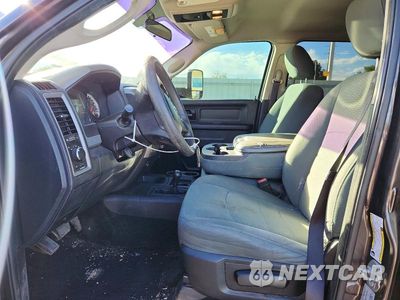 Zdjęcie 7 z 13 samochodu: 2017 RAM 3500 ST VIN:3C63RRGL6HG577458 - miniatura
