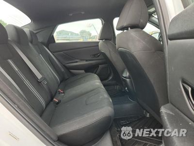 Zdjęcie 10 z 13 samochodu: 2025 HYUNDAI ELANTRA SEL SPORT VIN:KMHLM4DGXSU890711 - miniatura