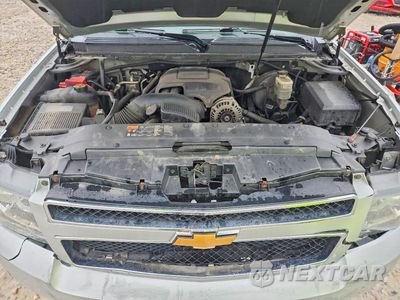 Zdjęcie 12 z 13 samochodu: 2014 CHEVROLET SUBURBAN K1500 LT VIN:1GNSKJE74ER148483 - miniatura