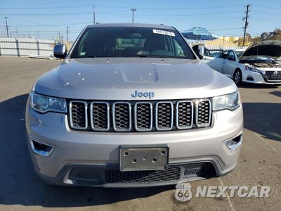Piąte zdjęcie samochodu w środku: 2019 JEEP GRAND CHEROKEE LAREDO VIN:1C4RJEAG8KC833284 - miniatura