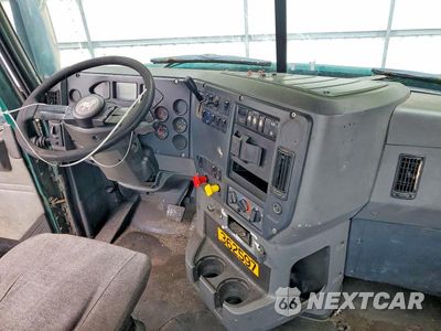 Zdjęcie 8 z 13 samochodu: 2017 MACK CXU612 SEMI TRUCK VIN:1M1AW01X8HM009905 - miniatura