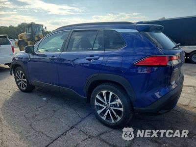 Drugie zdjęcie samochodu z przodu: 2022 TOYOTA COROLLA CROSS XLE VIN:7MUDAABG5NV011908 - miniatura