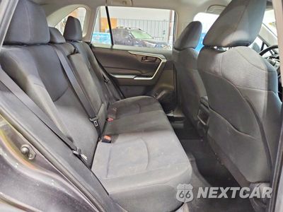 Zdjęcie 10 z 13 samochodu: 2020 TOYOTA RAV4 LE VIN:2T3F1RFV8LC064724 - miniatura